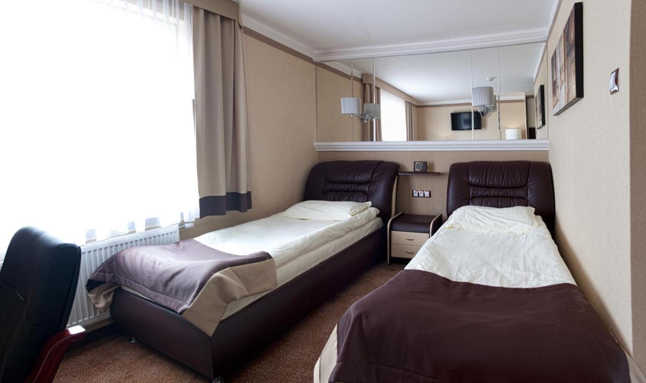 M Hotel Sosnowiec Kültér fotó